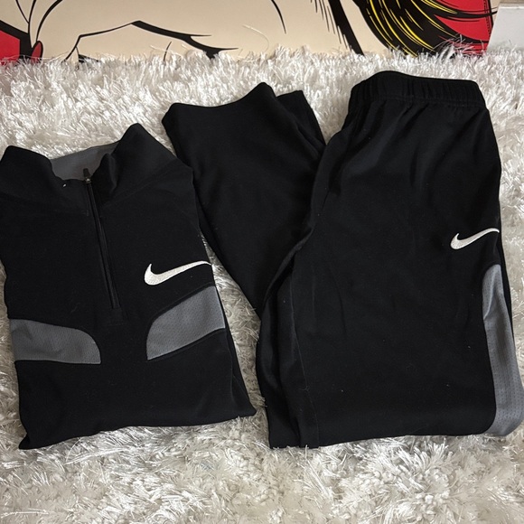 Nike Other - Nike Kids Trucksuit